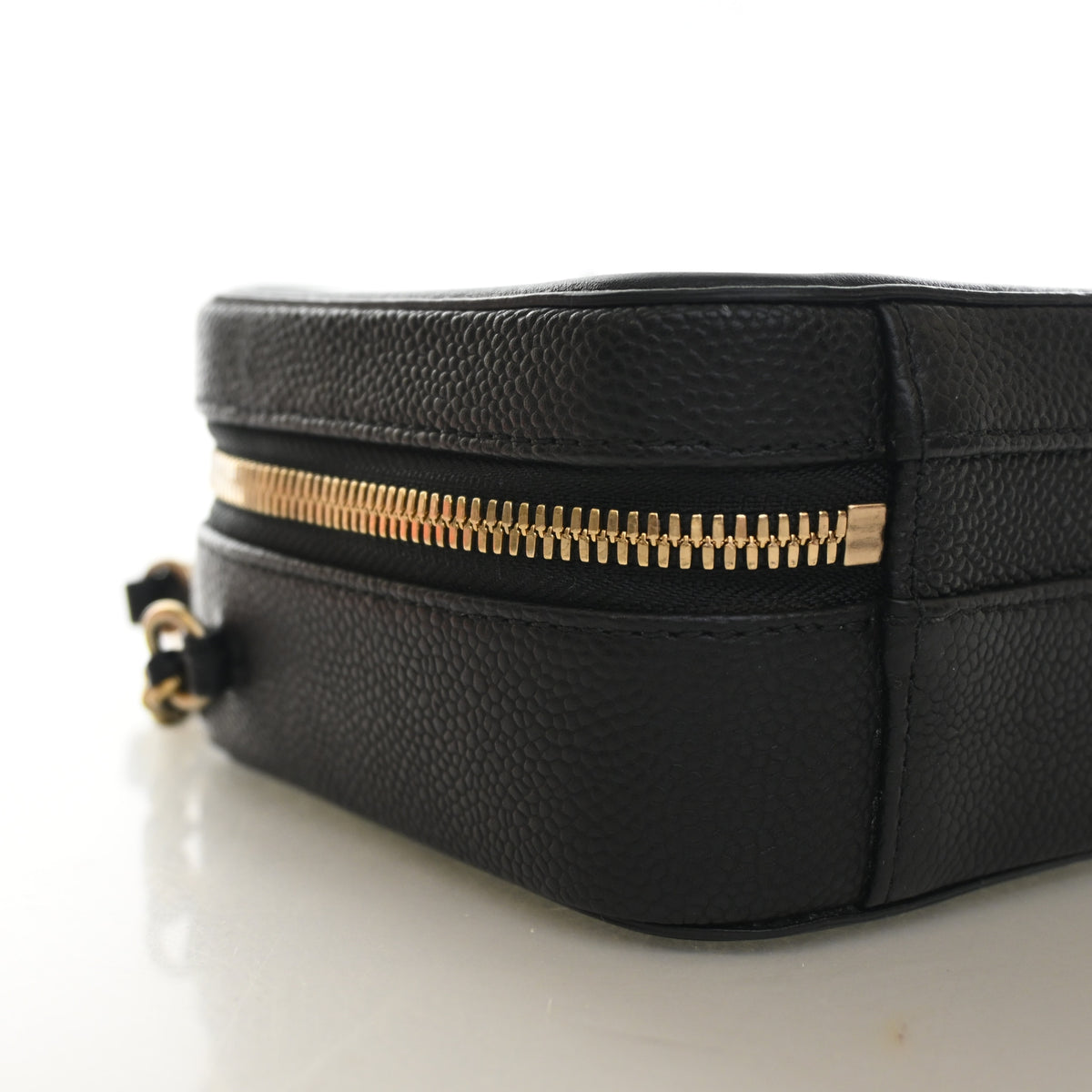 Chanel Small Caviar Filigree Vanity Case, photo 5 of 12