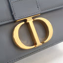 https://res.cloudinary.com/...