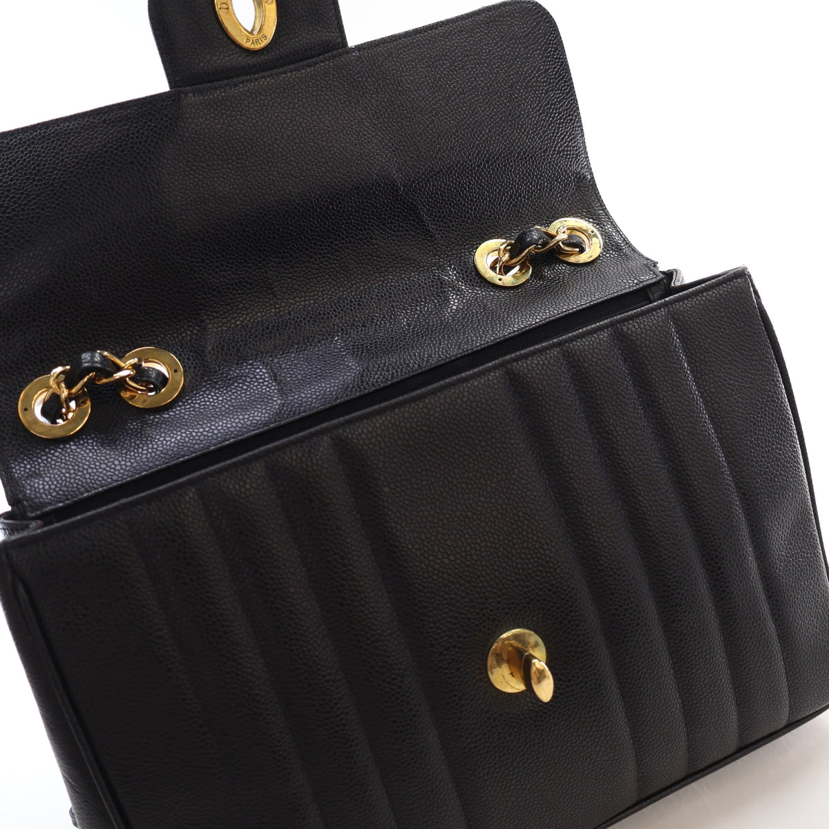 Chanel Vintage Jumbo Caviar Vertical Quilted Single Flap, photo 12 of 17