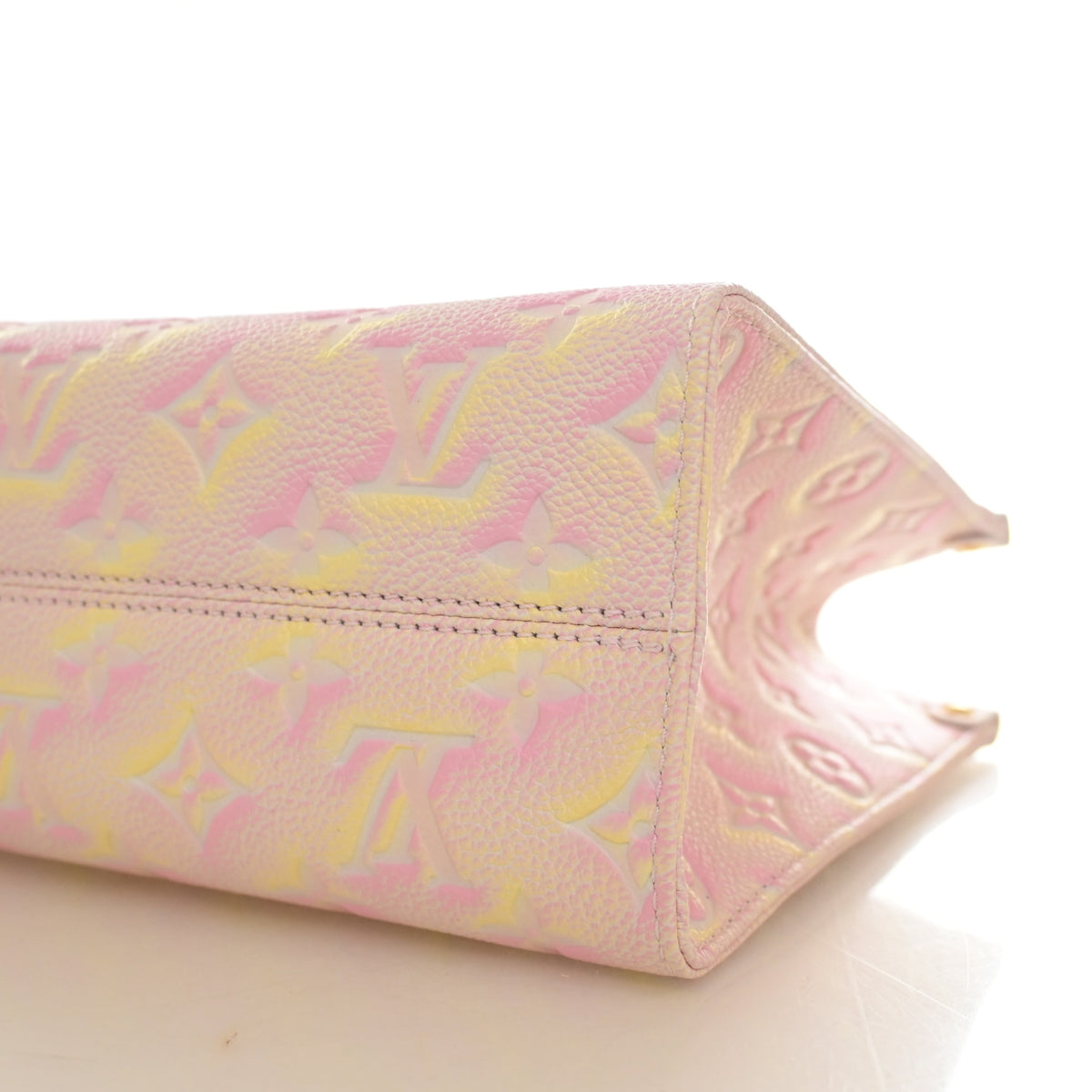 Louis Vuitton Monogram Empreinte Stardust OnTheGo PM, photo 7 of 13