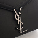 https://res.cloudinary.com/...