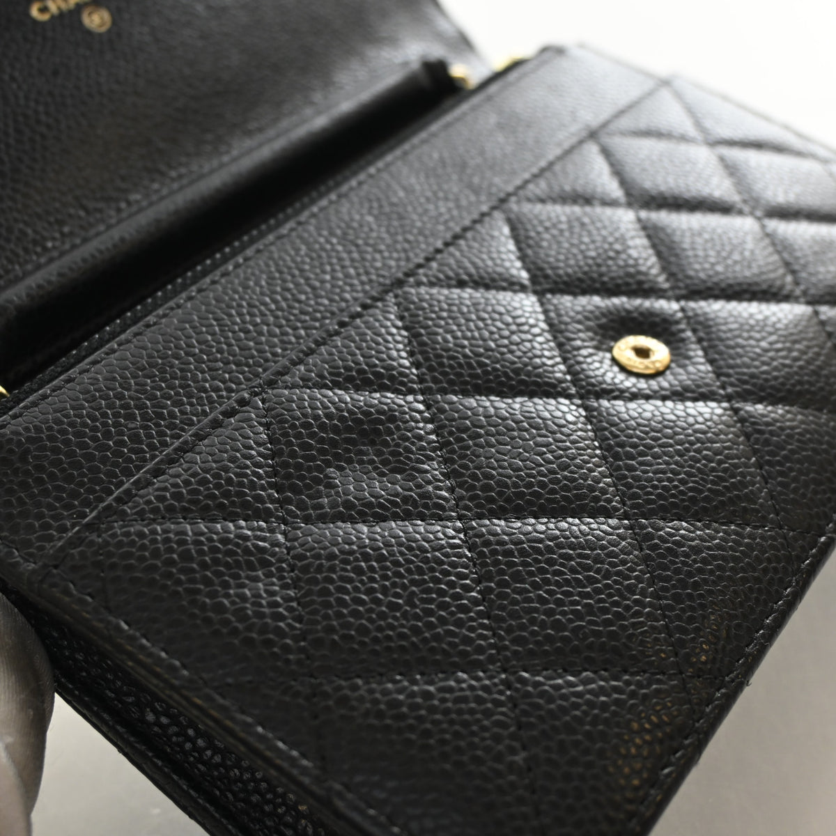 Chanel Caviar Classic Wallet On Chain (WOC), photo 14 of 15