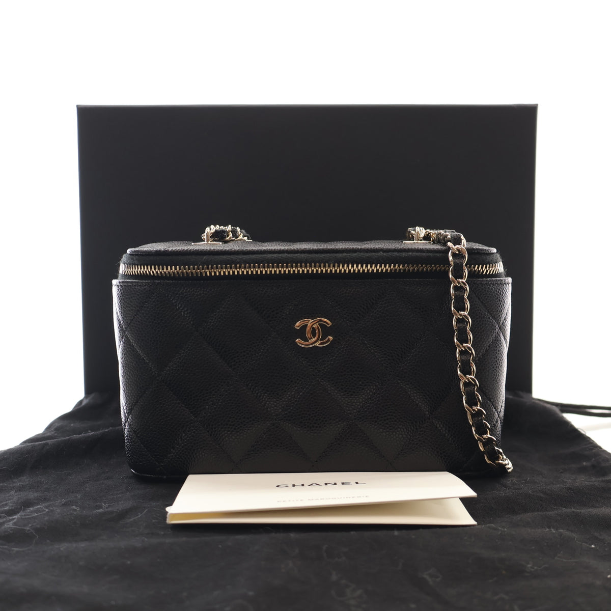Chanel Small Caviar Classic Vanity Case, photo 17 of 17