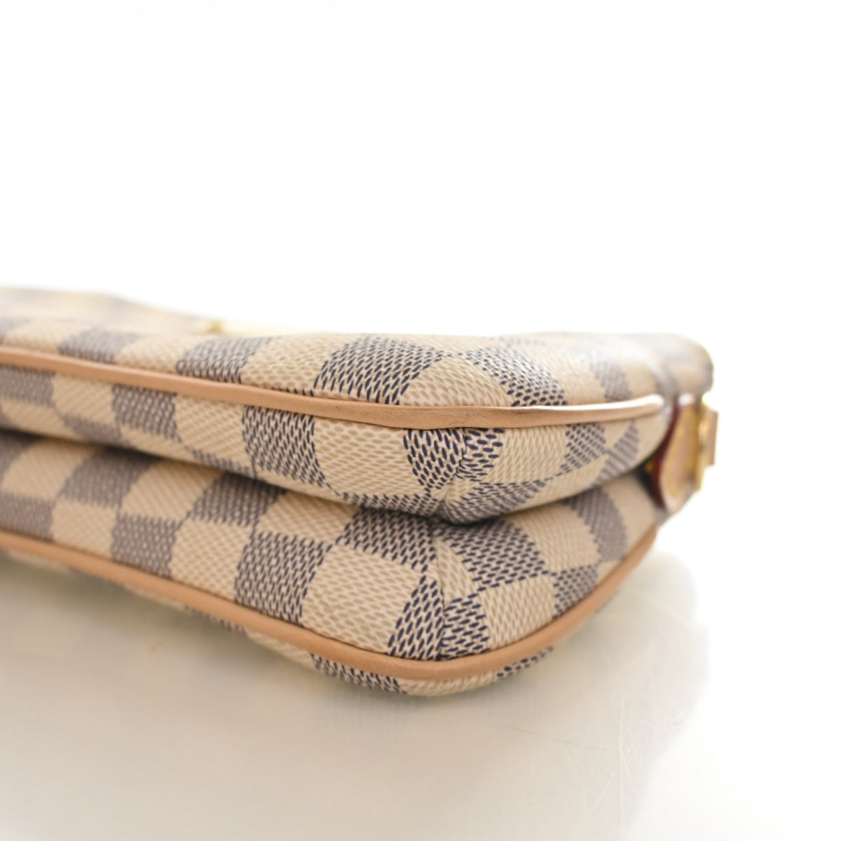 Louis Vuitton Damier Azur Pochette Liv, photo 8 of 15