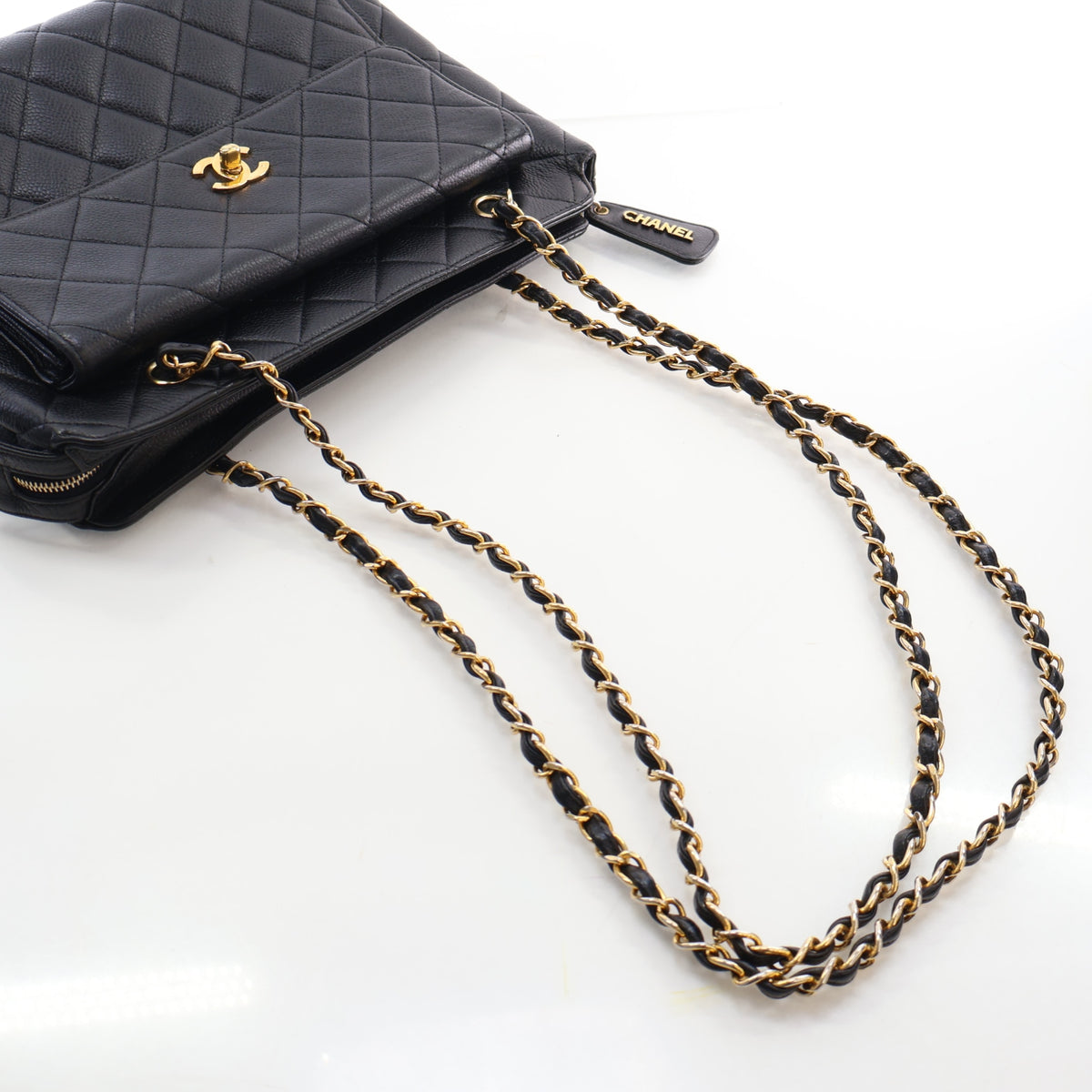 Vintage Chanel Tote Bag Large Caviar Leather Matelasse Chain, strap and chain detail