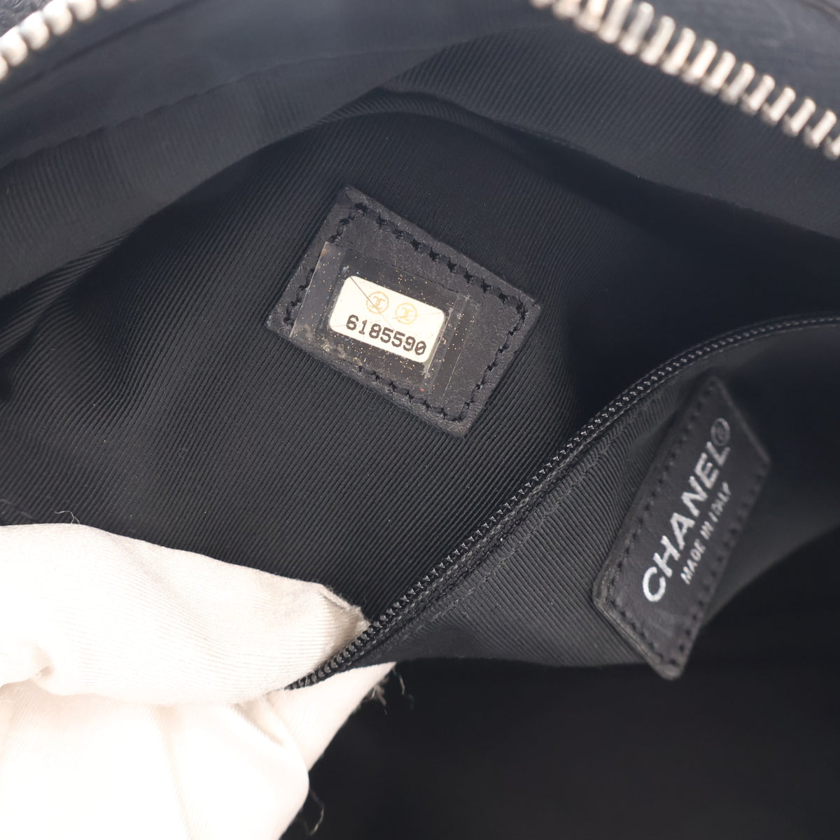 Chanel Vintage Caviar Surpique Bowler Bag, photo 15 of 16