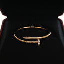 Cartier Diamonds Juste Un C...