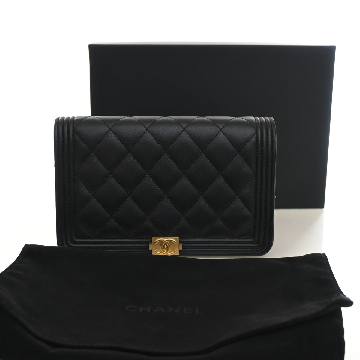 Pre-Owned Chanel Wallet On Chain Lambskin Boy WOC, front view, photo 16 of 16