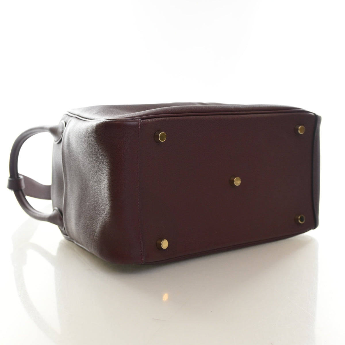 Pre-Owned Hermès Lindy 30 Rouge H Evercolor Leather, base and feet view