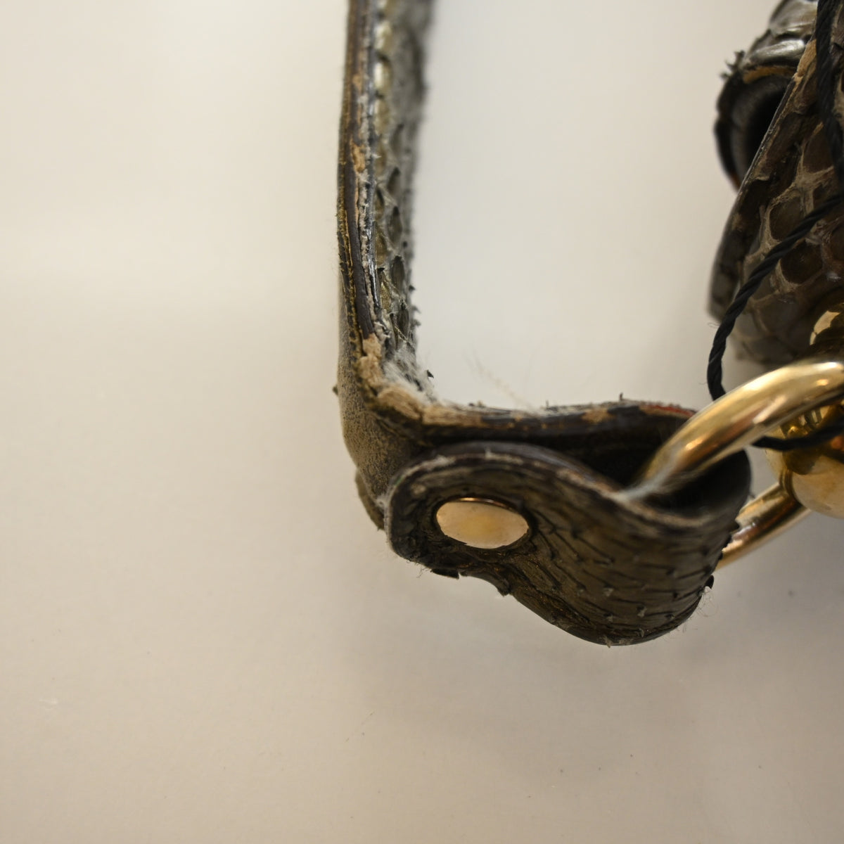 Pre-Owned Gucci Python Britt Messenger Bag, corner and edge detail, photo 16 of 23