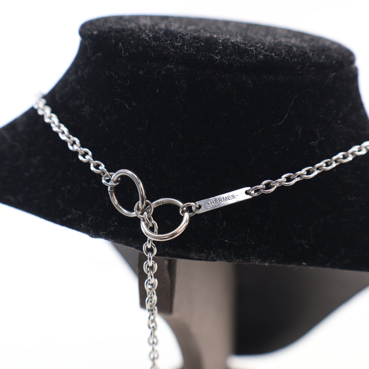Pre-Owned Hermès Necklace Panache, silver hardware