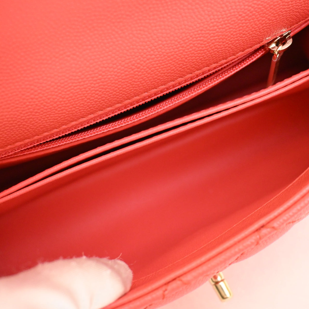 Chanel Small Caviar Coco Handle Bag, photo 12 of 15