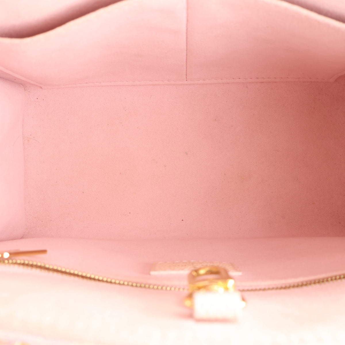 Pre-Owned Louis Vuitton Onthego PM Stardust Monogram, open interior with lining, photo 14 of 29