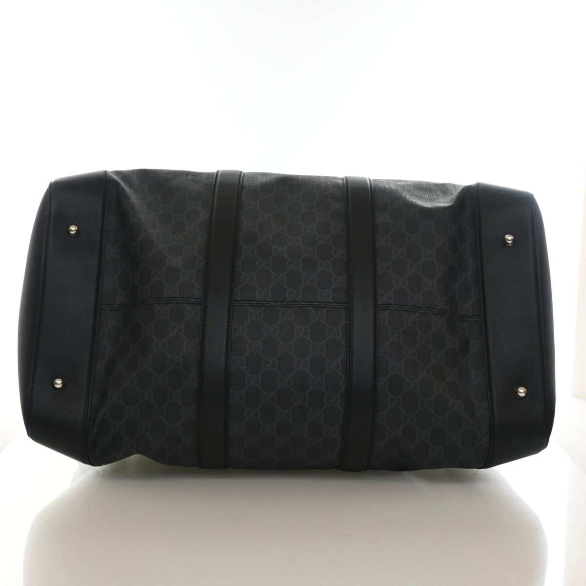 Pre-Owned Gucci Medium GG Supreme Carry On Duffle, base and feet view, photo 8 of 16