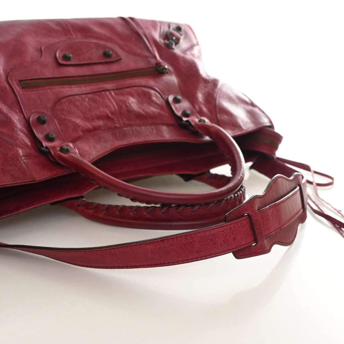 Pre-Owned Balenciaga Agneau Classic City Bag, side profile
