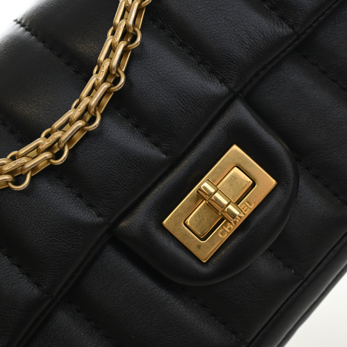 Chanel Mini Lambskin Quilted 2.55 Flap, photo 4 of 16