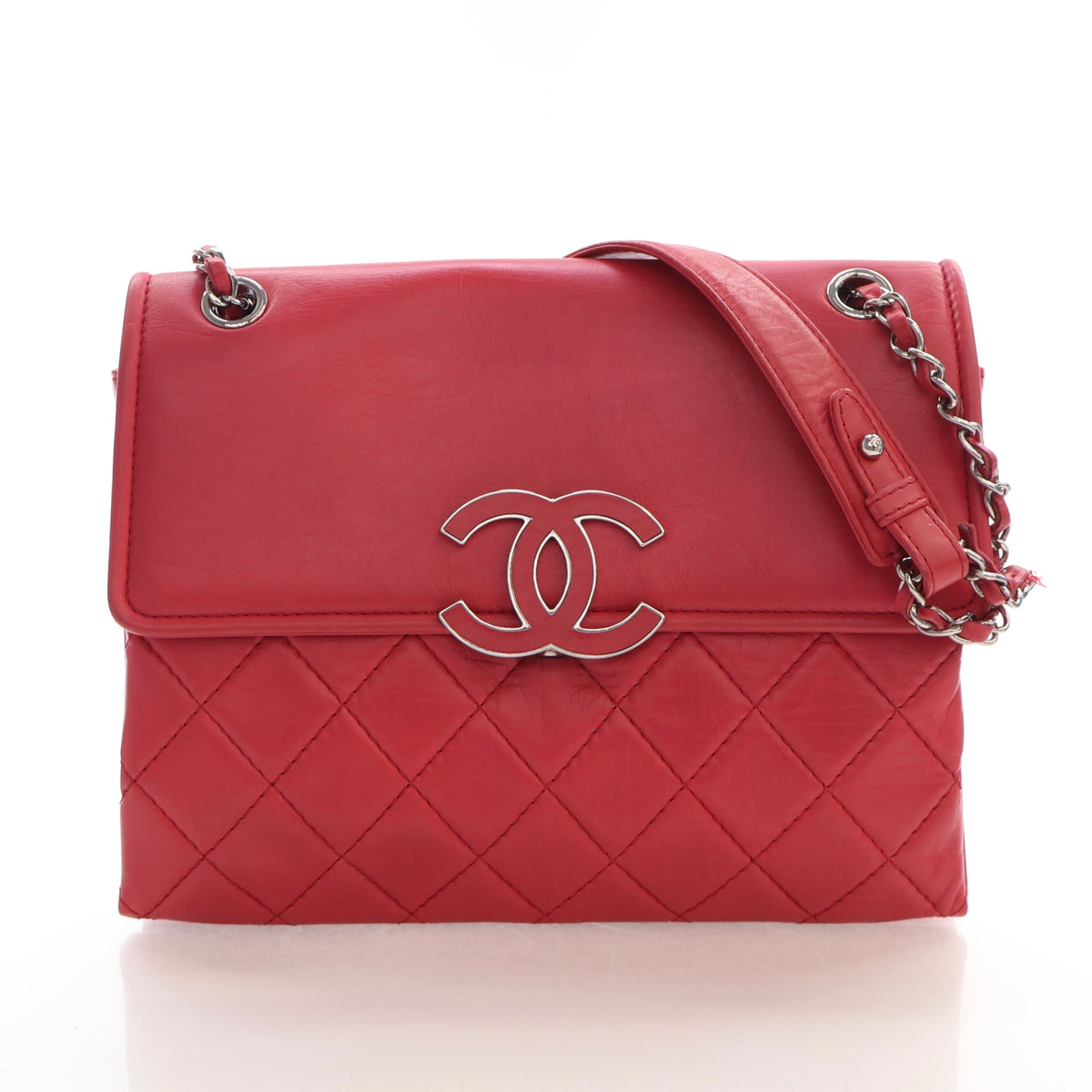 Pre-Owned Chanel Flap Bag Medium Calfskin Hampton CC, front view, authenticated at Luxe Du Jour