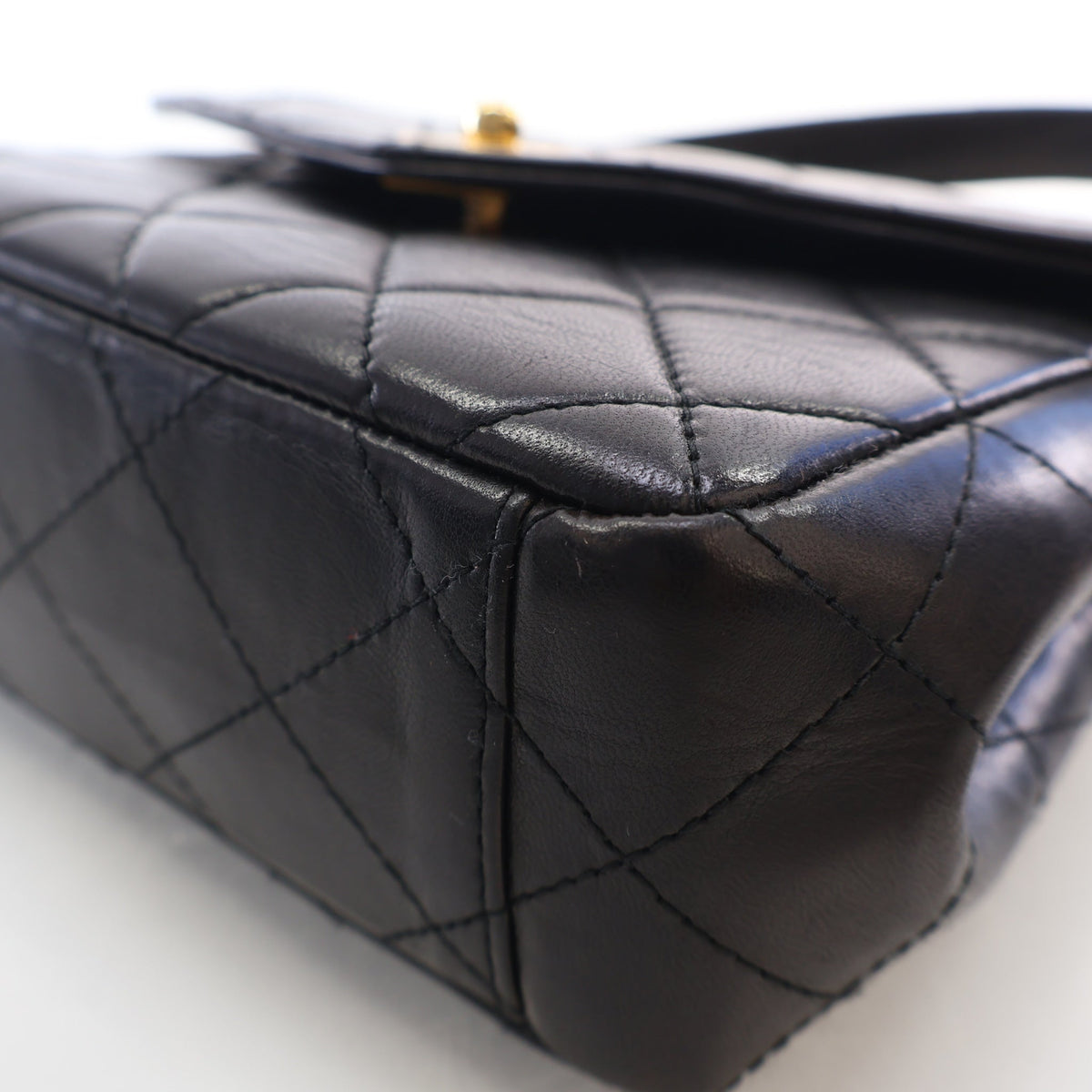 Chanel Vintage Mini Lambskin Kelly Top Handle, photo 8 of 17