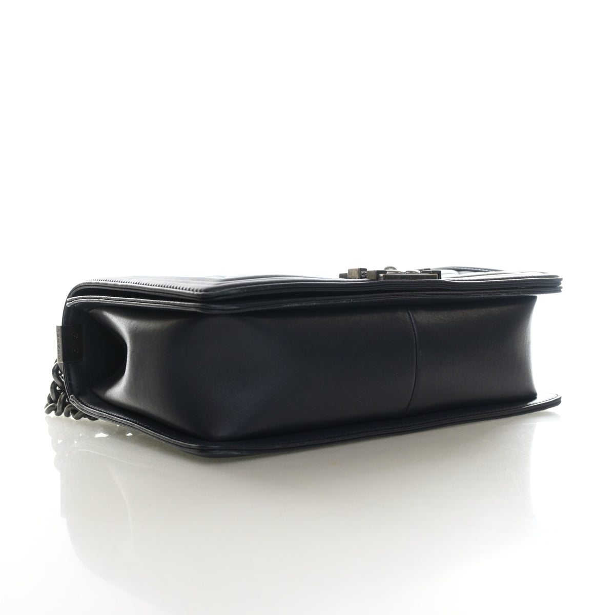 Chanel Medium Lambskin Boy Bag, photo 5 of 18