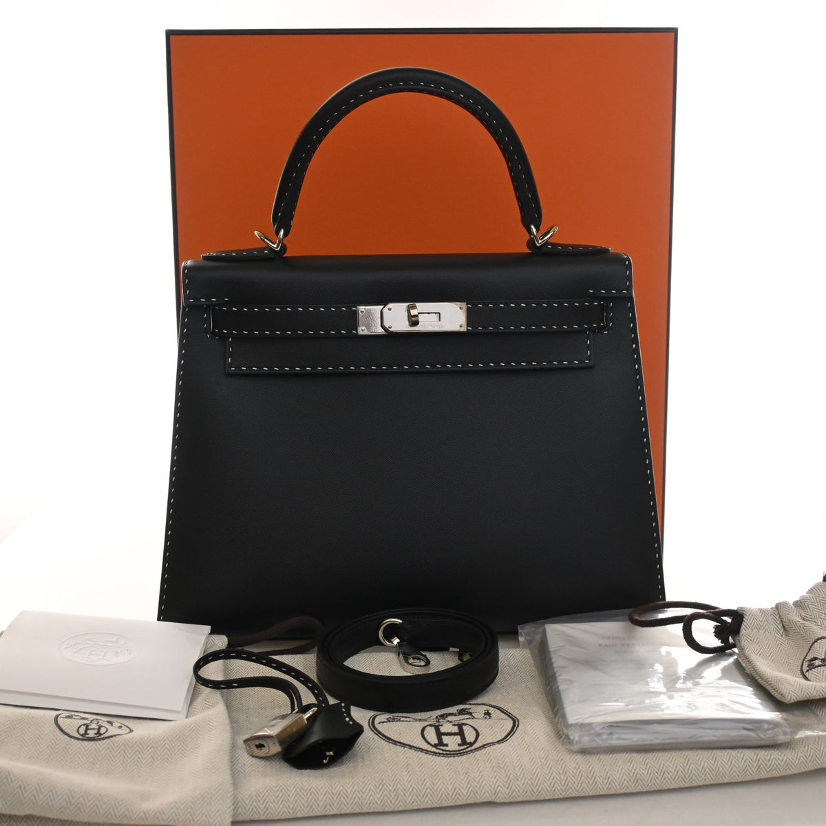 Hermes Noir Veau Monsieur Sellier Kelly 28, photo 16 of 16