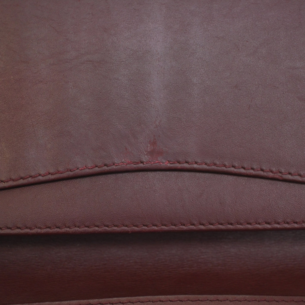 Pre-Owned Chanel Wallet Caviar Leather Long Bi Fold, open interior with lining, photo 14 of 15