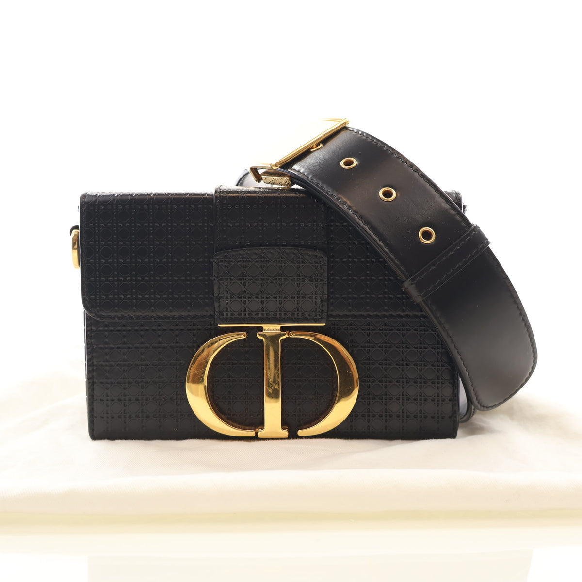 Pre-Owned Christian Dior 30 Calfskin Montaigne Box Bag, front view