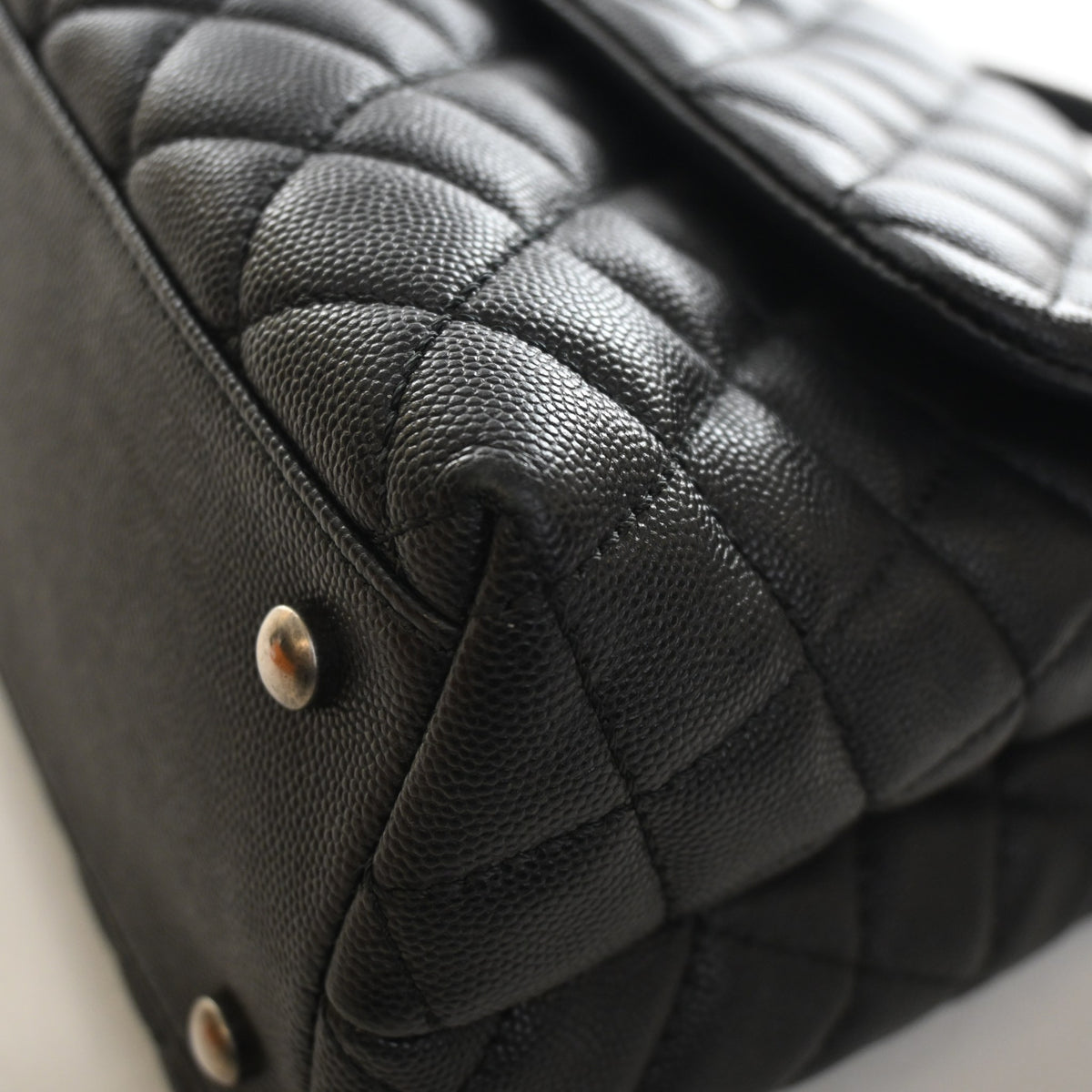 Chanel Medium Caviar Coco Handle Bag, photo 14 of 15