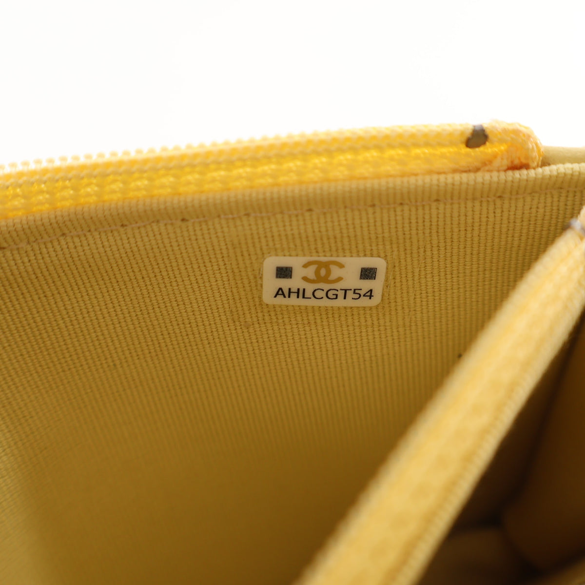 Pre-Owned Chanel Wallet On Chain Lambskin WOC, open interior with lining, photo 15 of 15