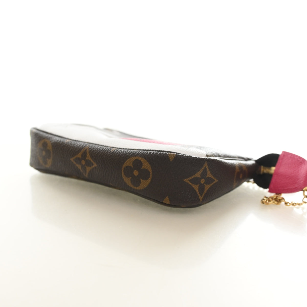 Pre-Owned Louis Vuitton Pochette Mini Monogram Christmas Animation Accessoires, side view