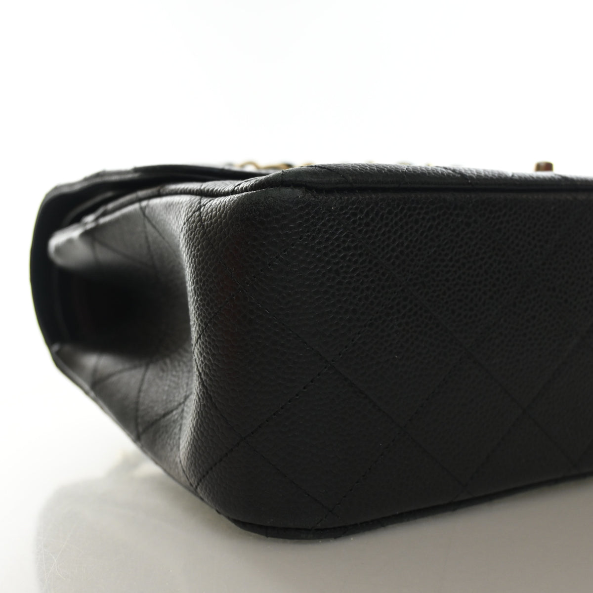 Pre-Owned Chanel Classic Double Flap Jumbo Caviar Leather Bag, corner and edge detail