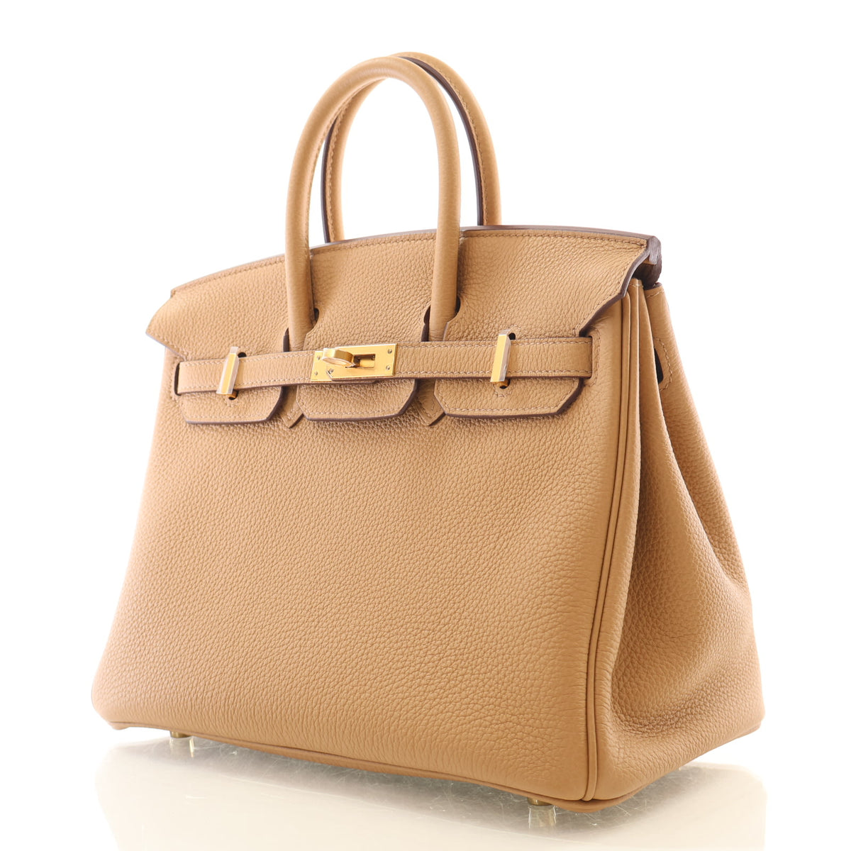 Pre-Owned Hermès Birkin 25 Biscuit Togo Leather, three-quarter view, photo 3 of 17