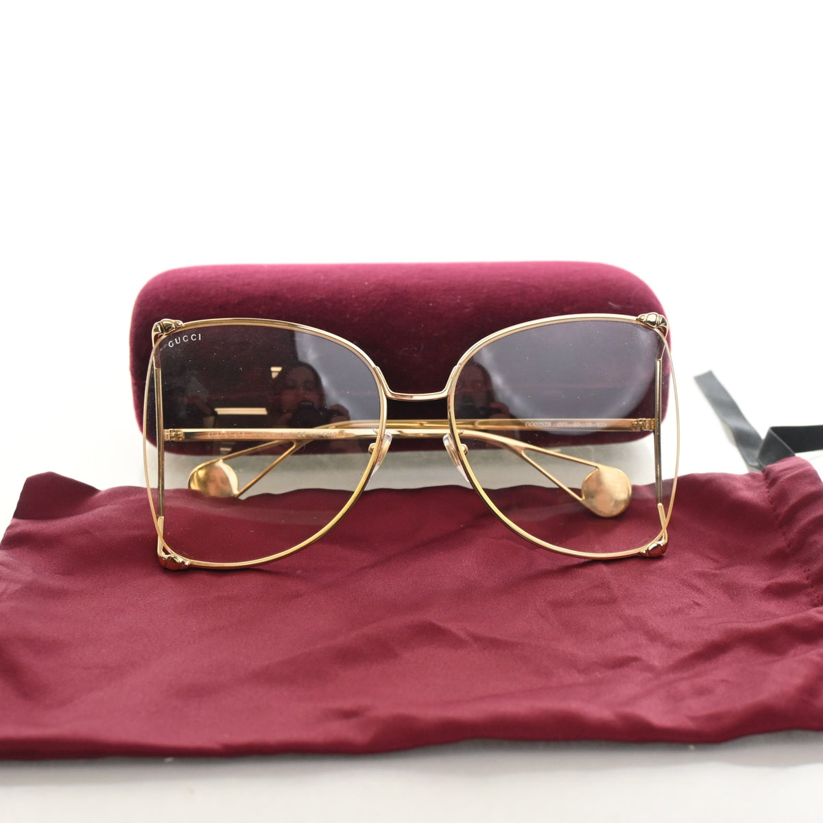 Pre-Owned Gucci Sunglasses Oversizes Metal, with included accessories