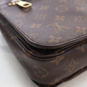 Louis Vuitton Monogram Poch...