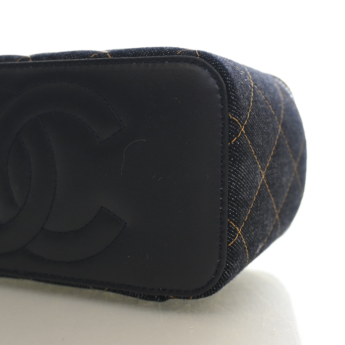 Chanel Small Denim Classic Vanity Case, photo 8 of 15