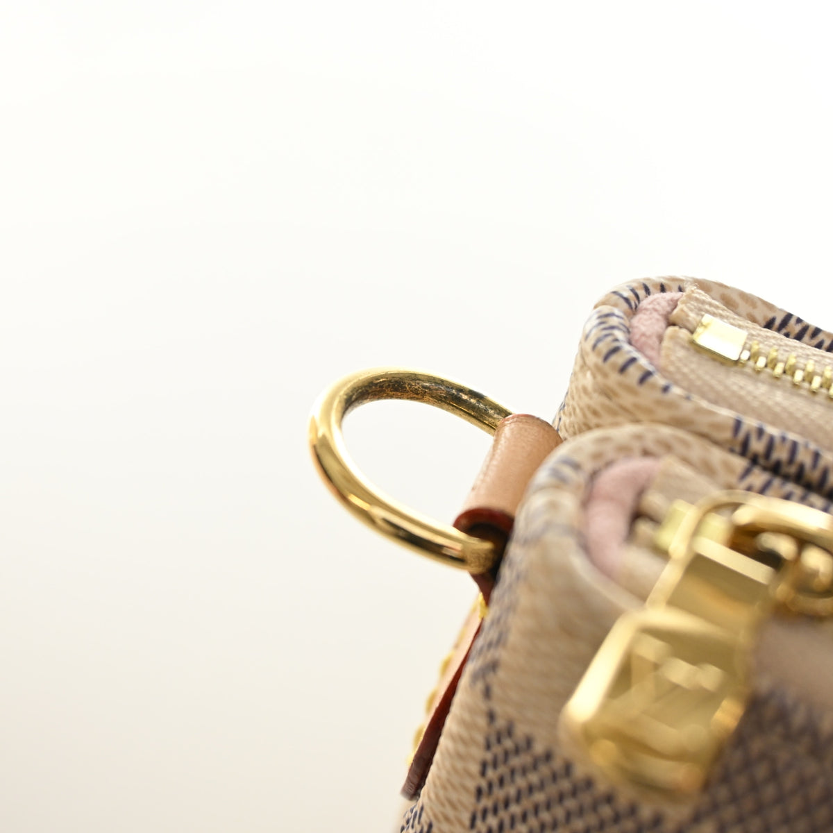 Louis Vuitton Damier Azur Pochette Liv, photo 14 of 15