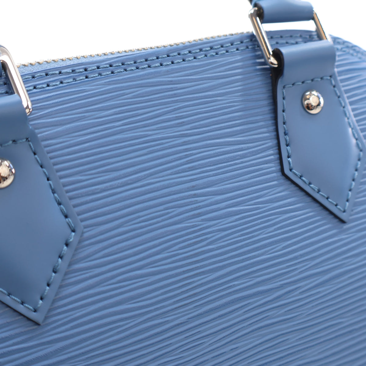 Louis Vuitton Epi Alma BB, photo 4 of 19
