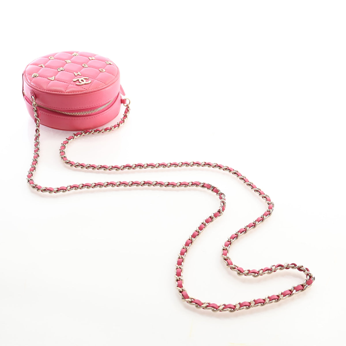 Pre-Owned Chanel Crossbody Bag Mini Lambskin Round, strap and chain detail