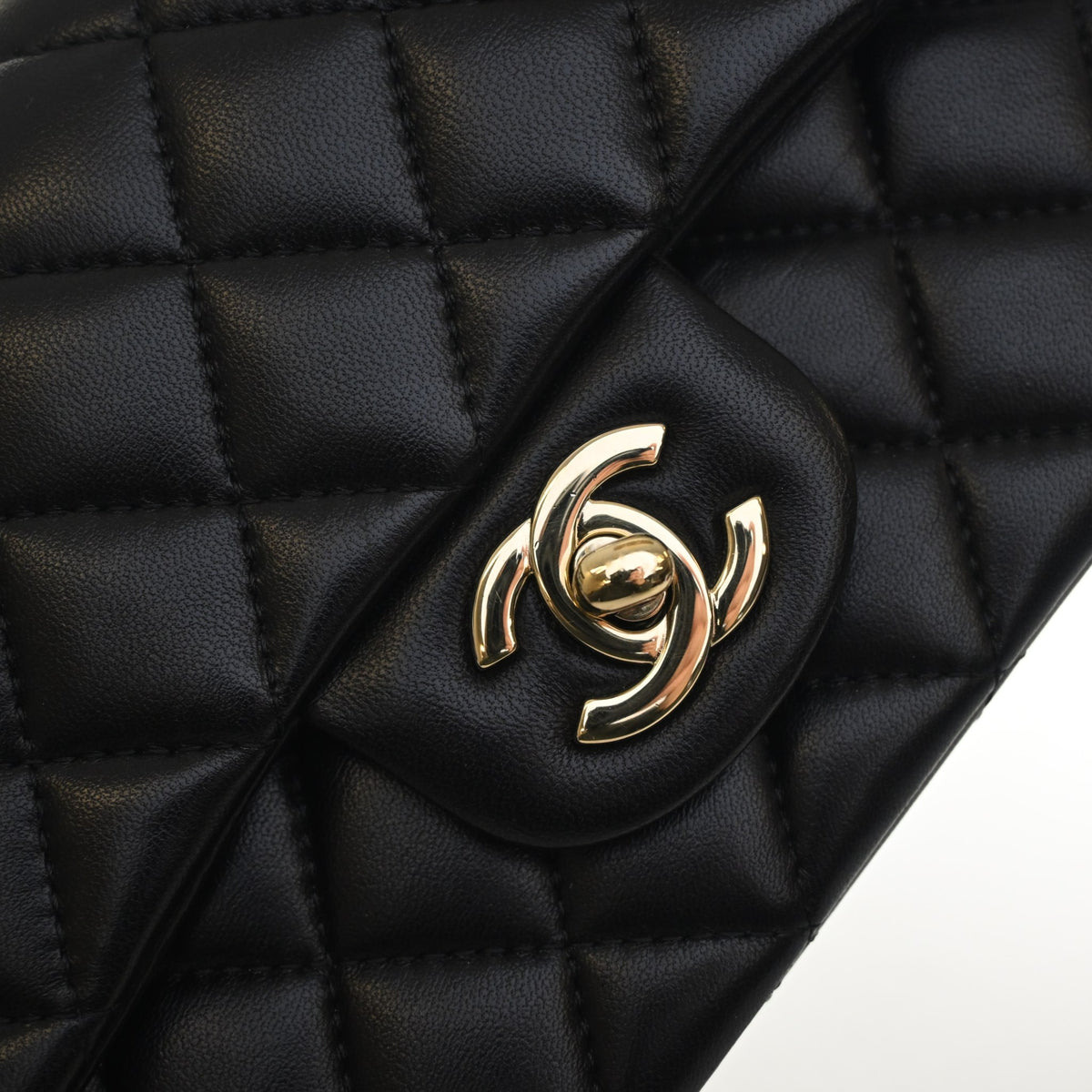 Chanel Mini Lambskin Metal Chain Top Handle Flap Bag, photo 4 of 16
