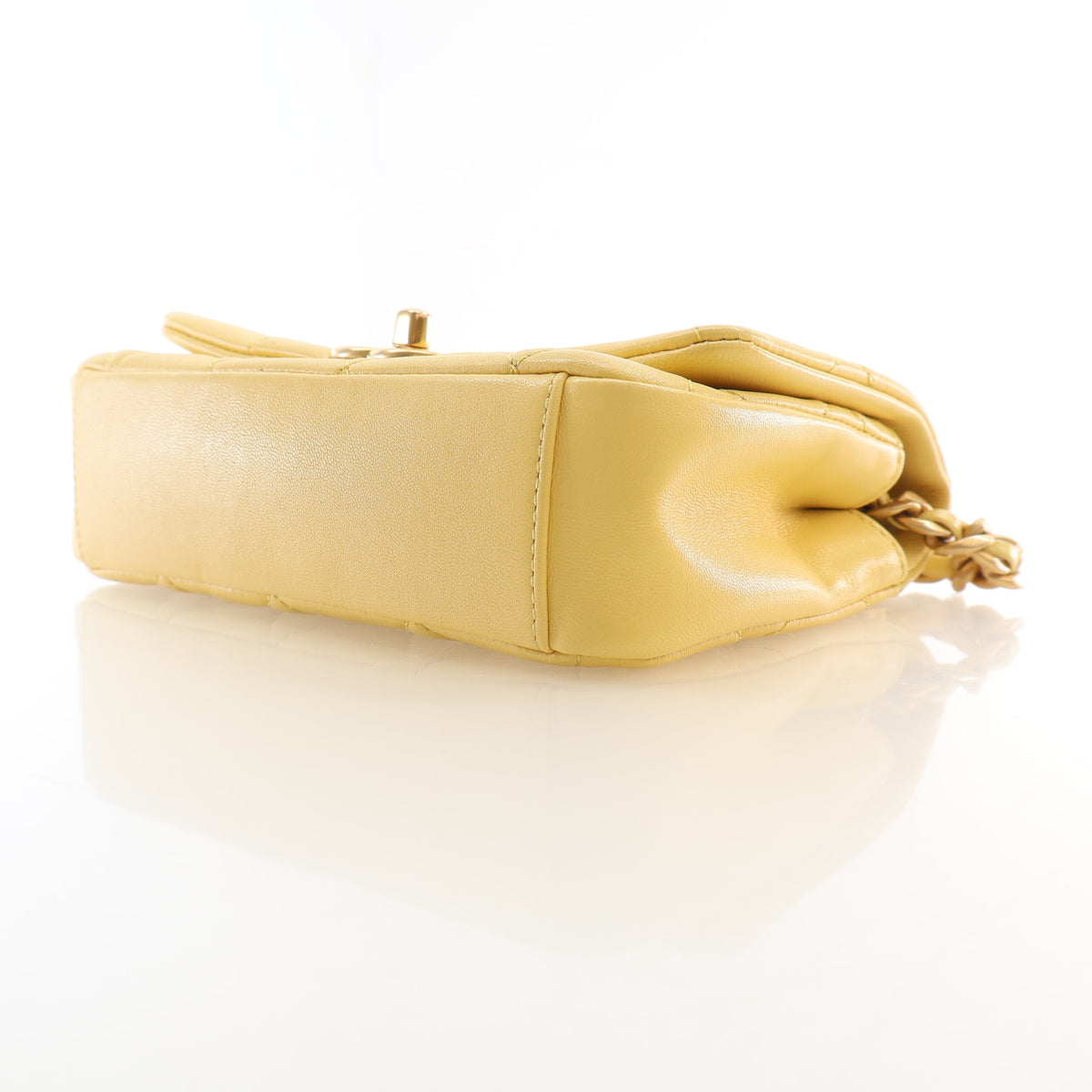 Pre-Owned Chanel Flap Bag Lambskin CC, side view