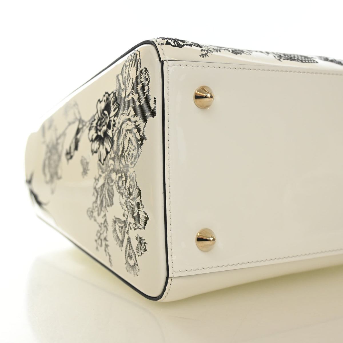 Pre-Owned Christian Dior Lady Dior Medium Patent Leather Toile De Jouy, base view