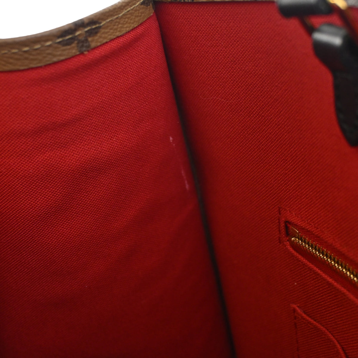 Louis Vuitton Reverse Giant Monogram OnTheGo MM, photo 12 of 13