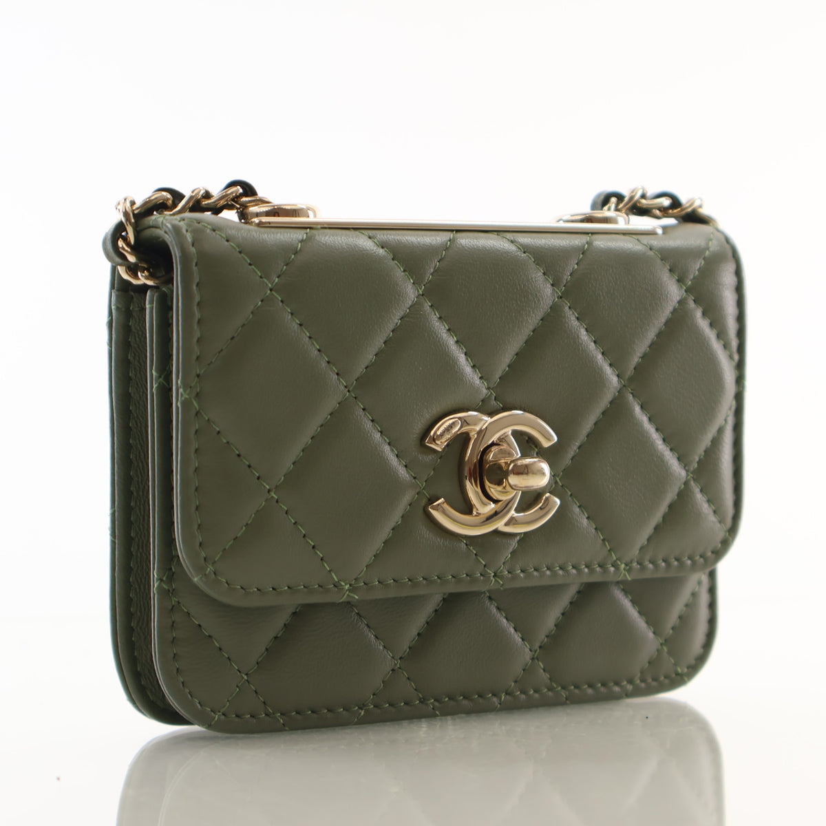 Pre-Owned Chanel Wallet On Chain Mini Lambskin CC Trendy WOC, front view