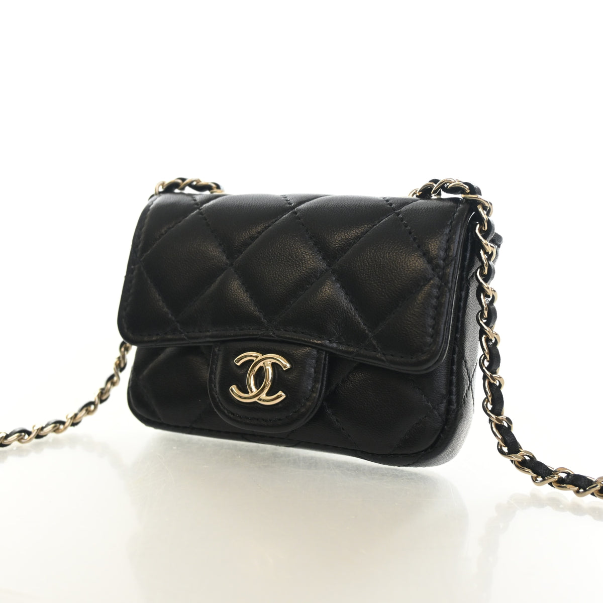 Chanel Lambskin Classic Bow Belt Bag, photo 3 of 15