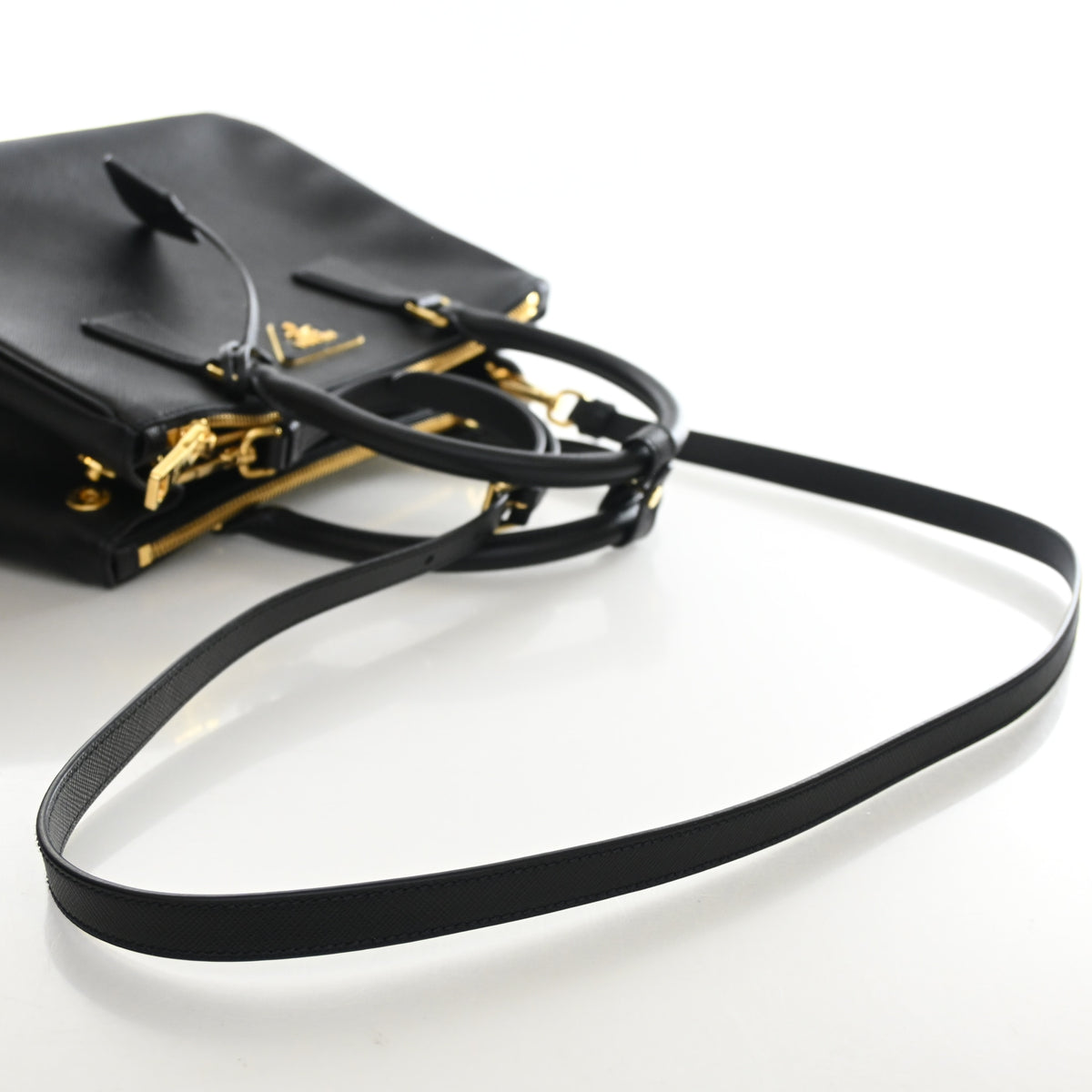 Pre-Owned Prada Galleria Medium Saffiano Double Zip Tote, side profile