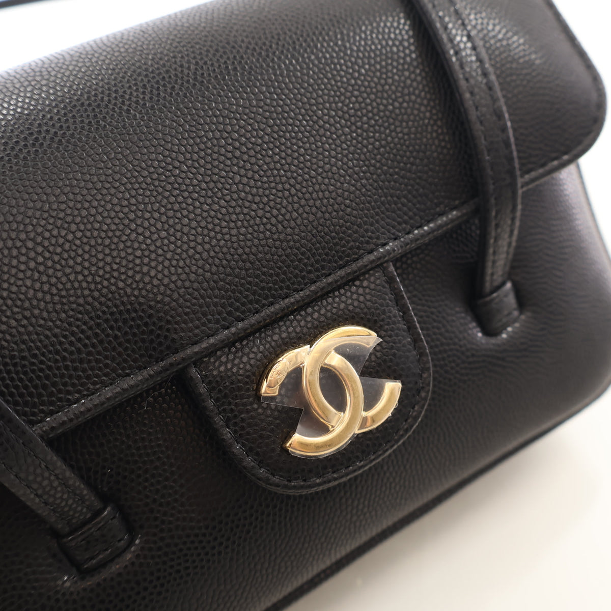 Pre-Owned Chanel Flap Bag Mini Caviar Leather Preppy Coco, gold hardware