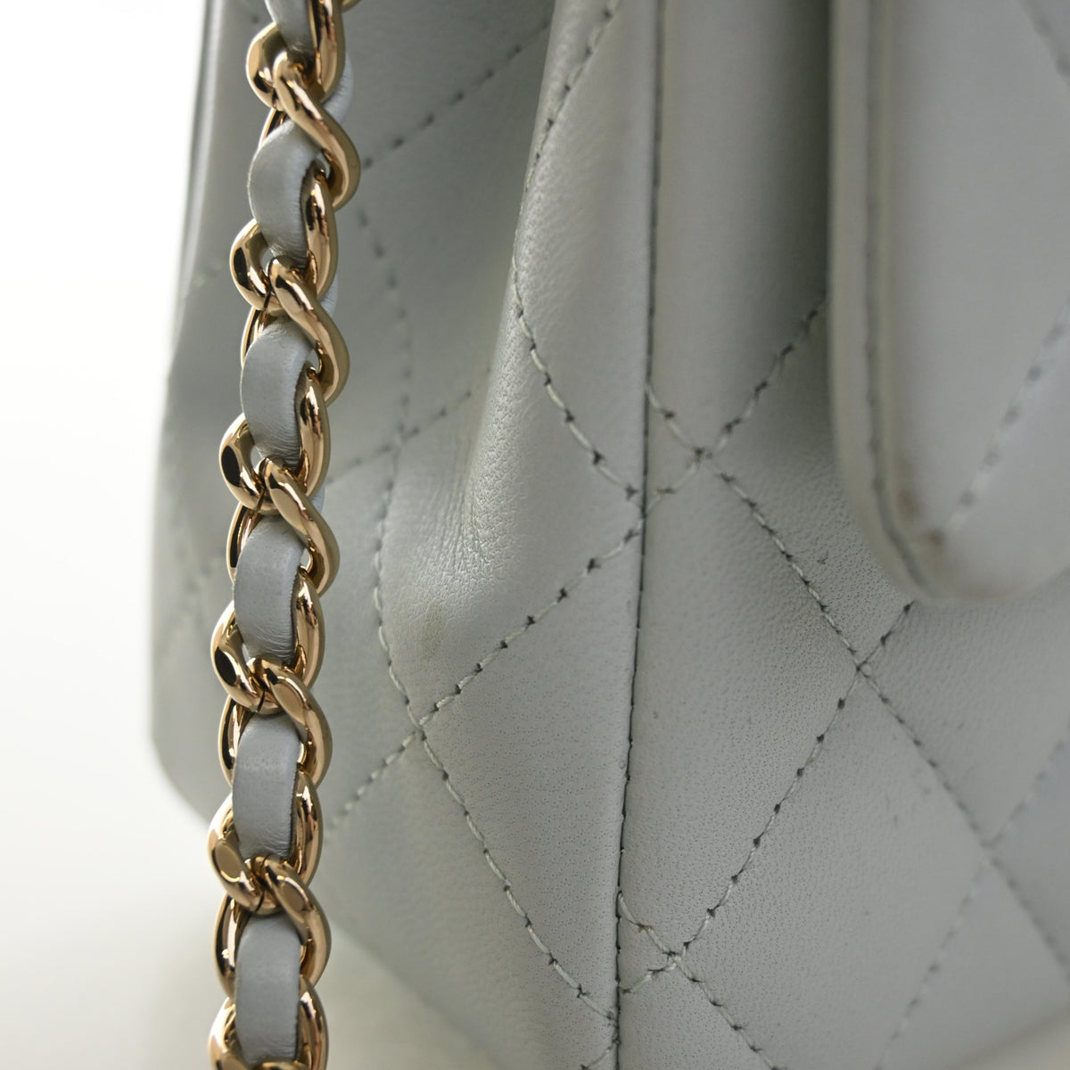 Pre-Owned Chanel Classic Flap Mini Lambskin Rectangular Top Handle Bag, strap and chain detail, photo 14 of 21