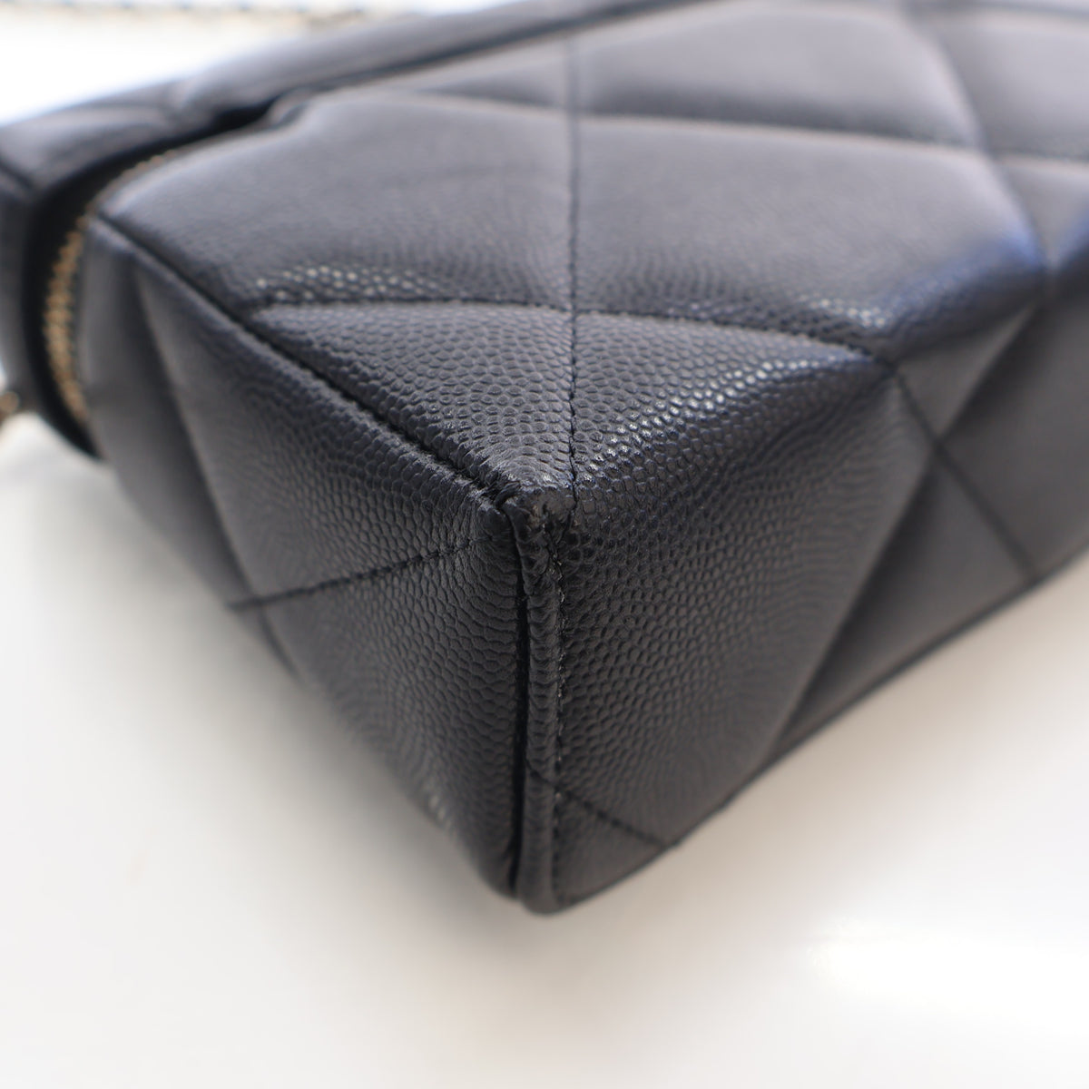 Chanel Caviar Slim Vanity Top Handle With Chain, photo 12 of 16