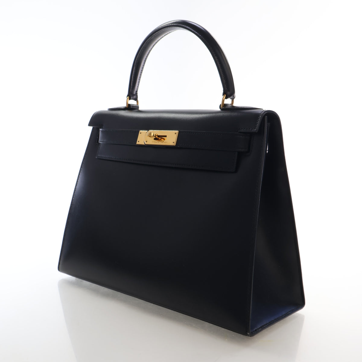 Vintage Hermès Kelly 28 Noir Box Calf, front view, photo 3 of 20