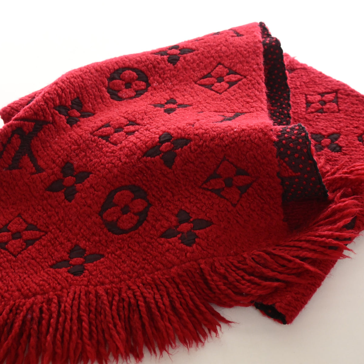Louis Vuitton Logomania Scarf, photo 5 of 7