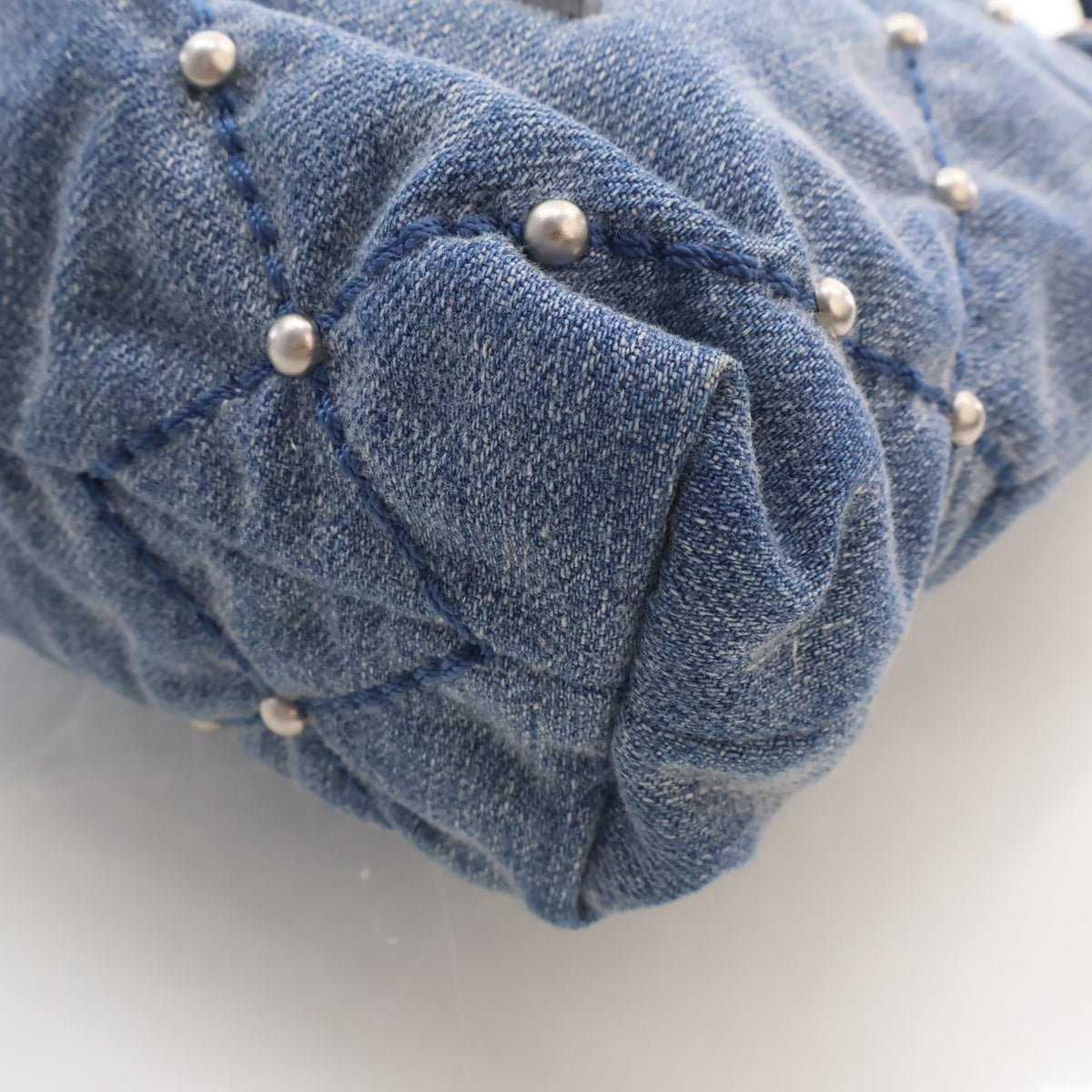 Chanel Mini Denim 22 Hobo, photo 9 of 17